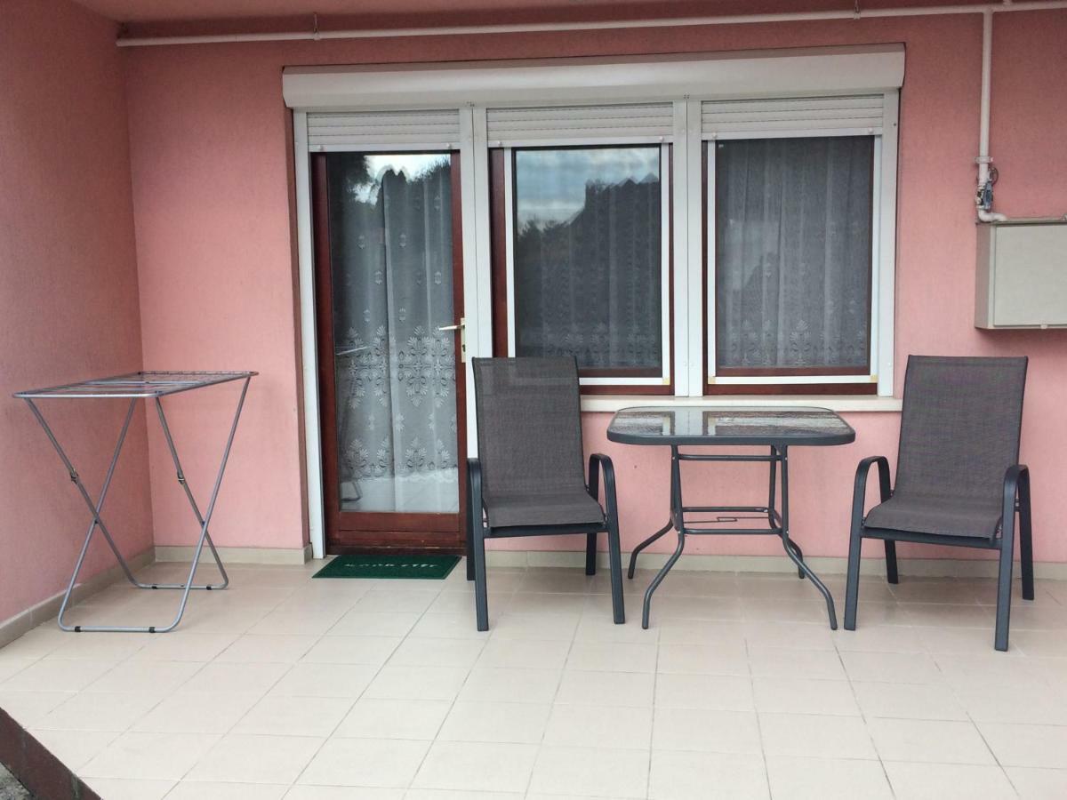 Aida Apartman Harkany Ngoại thất bức ảnh